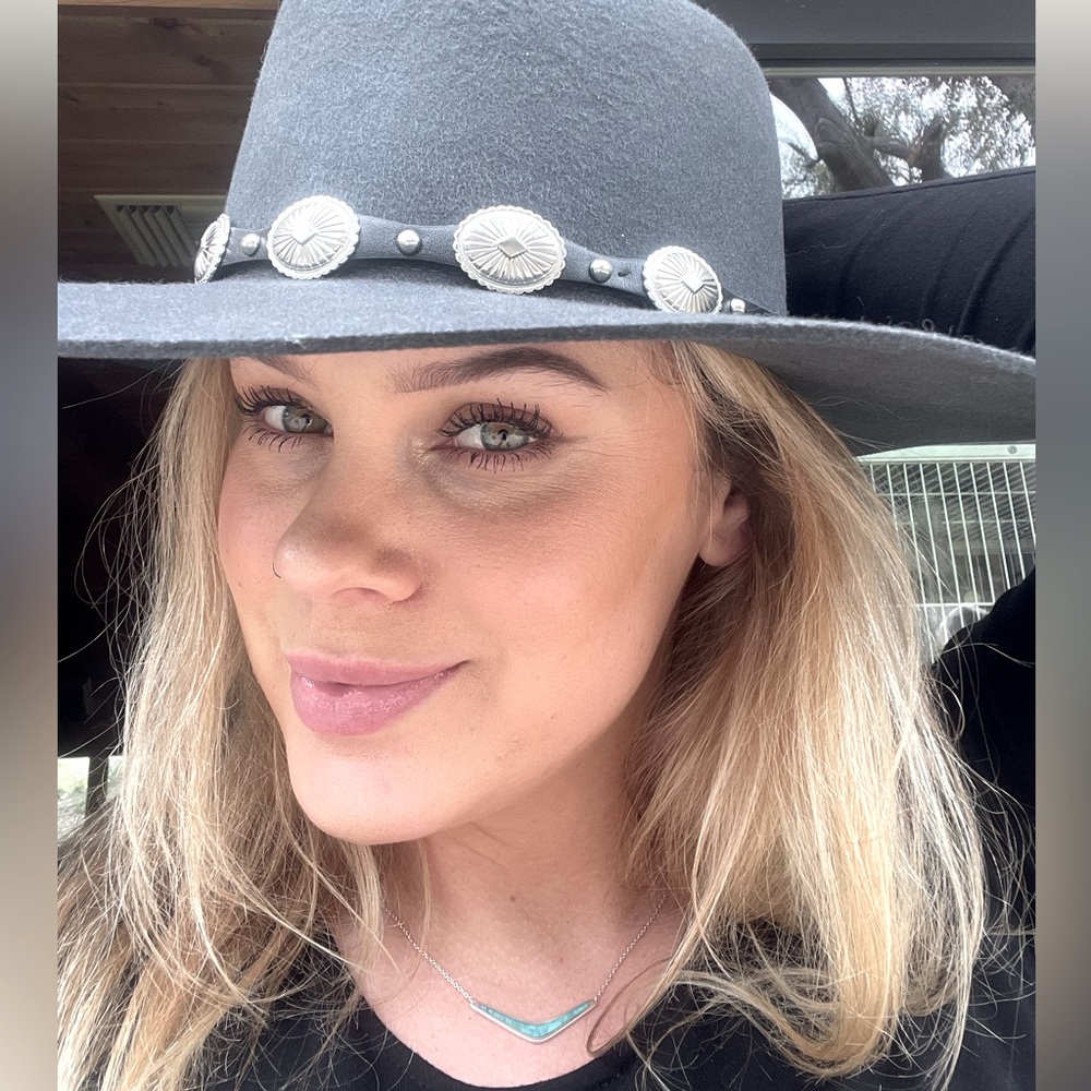 Meet your Posher, Katie